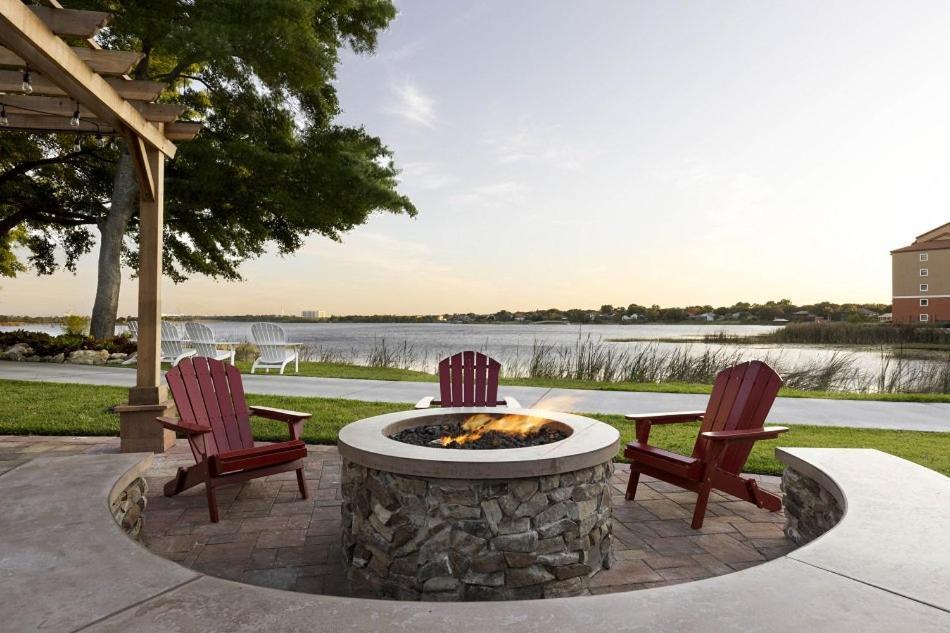 Stunning Condo Near Universal Studios Williamsburg 外观 照片